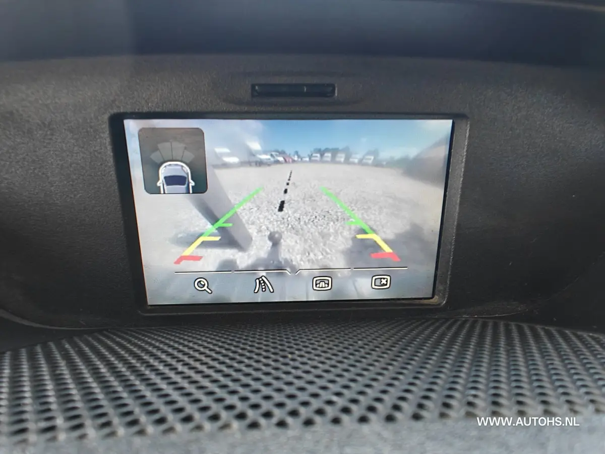 310 2.2 TDCI L2H2 Dubbele cabine 7 persoons , 1e Eig , cruise , camera , PDC , Apk april 2027.