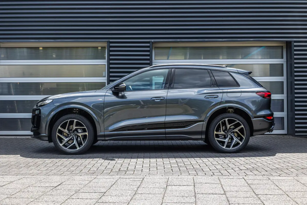 306pk S Edition Performance 100 kWh | Winterpakket | Panoramadak