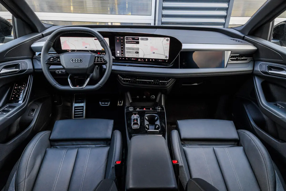 306pk S Edition Performance 100 kWh | Winterpakket | Panoramadak
