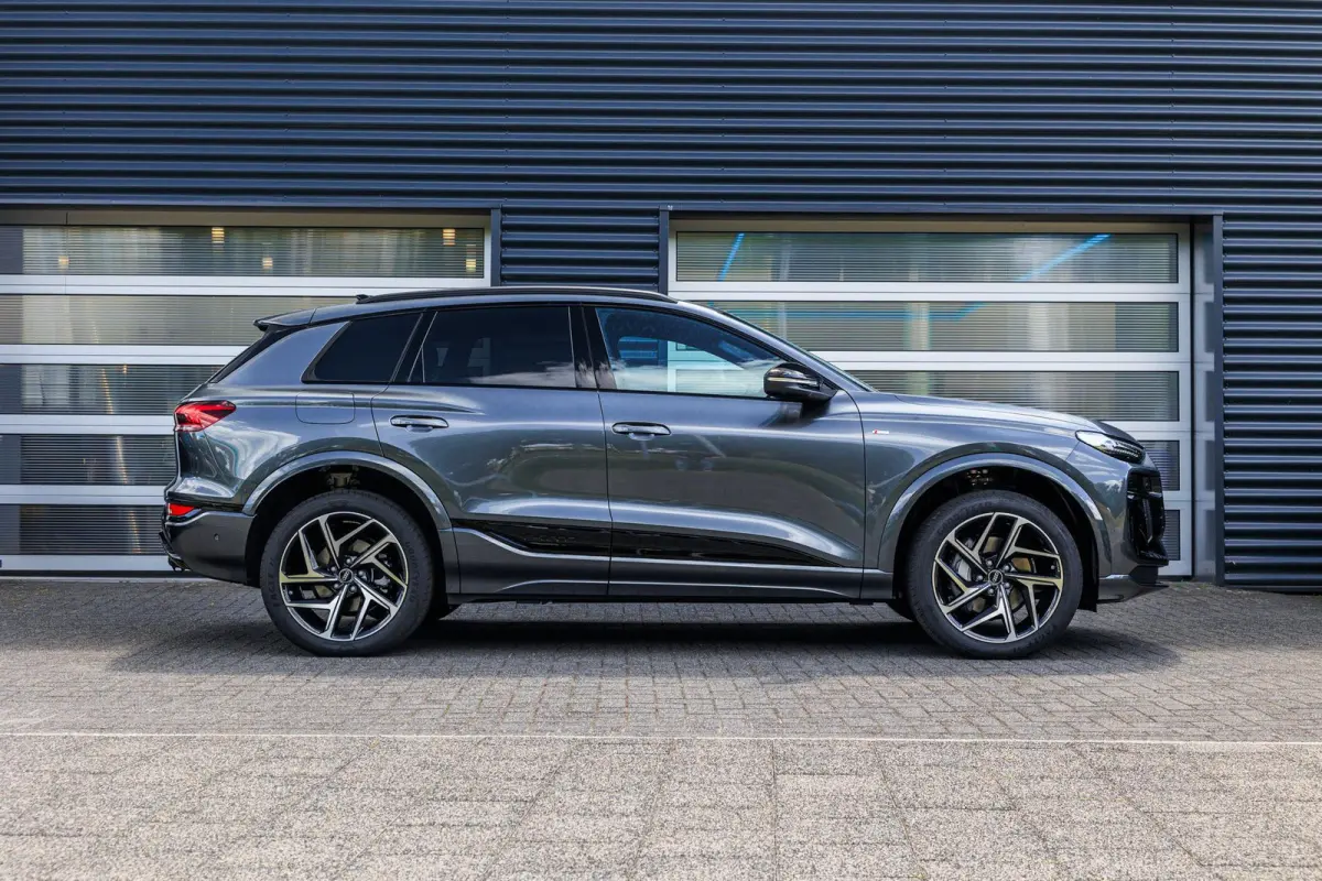 306pk S Edition Performance 100 kWh | Winterpakket | Panoramadak