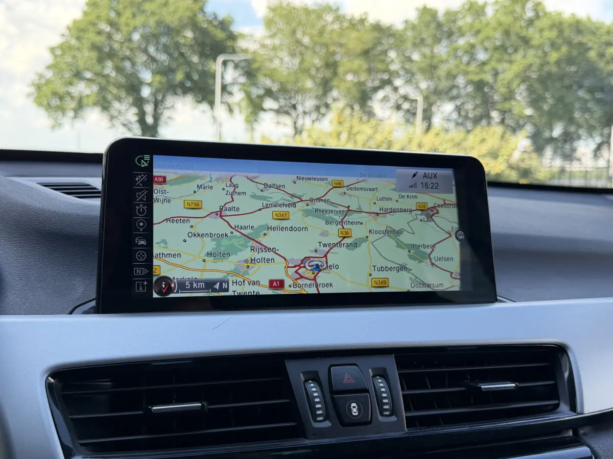 xDrive20i Exe Aut Navi|LED|Cruis|PDC|Camera Zwart