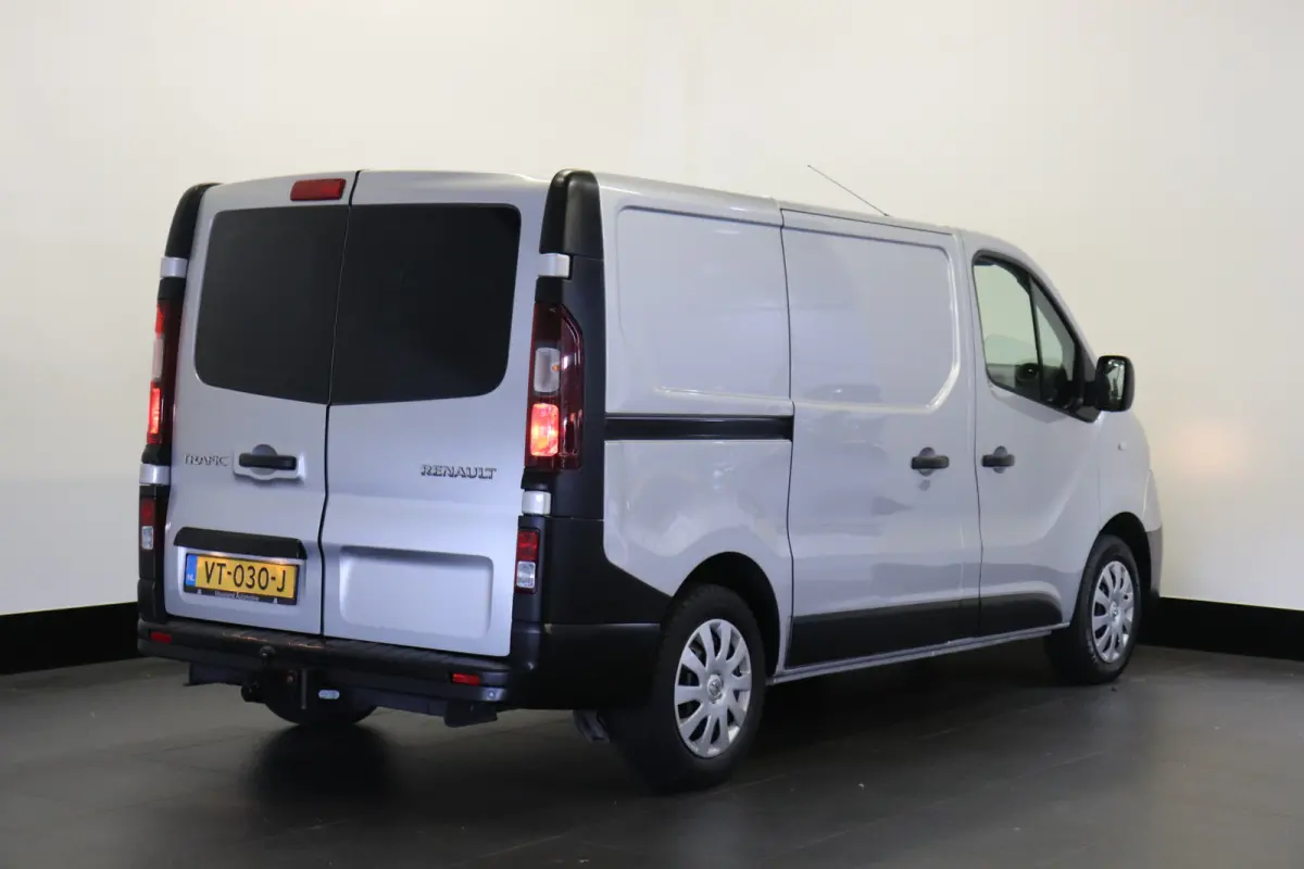 1.6 dCi - Airco - Navi - Cruise - €6.950,- Excl. btw