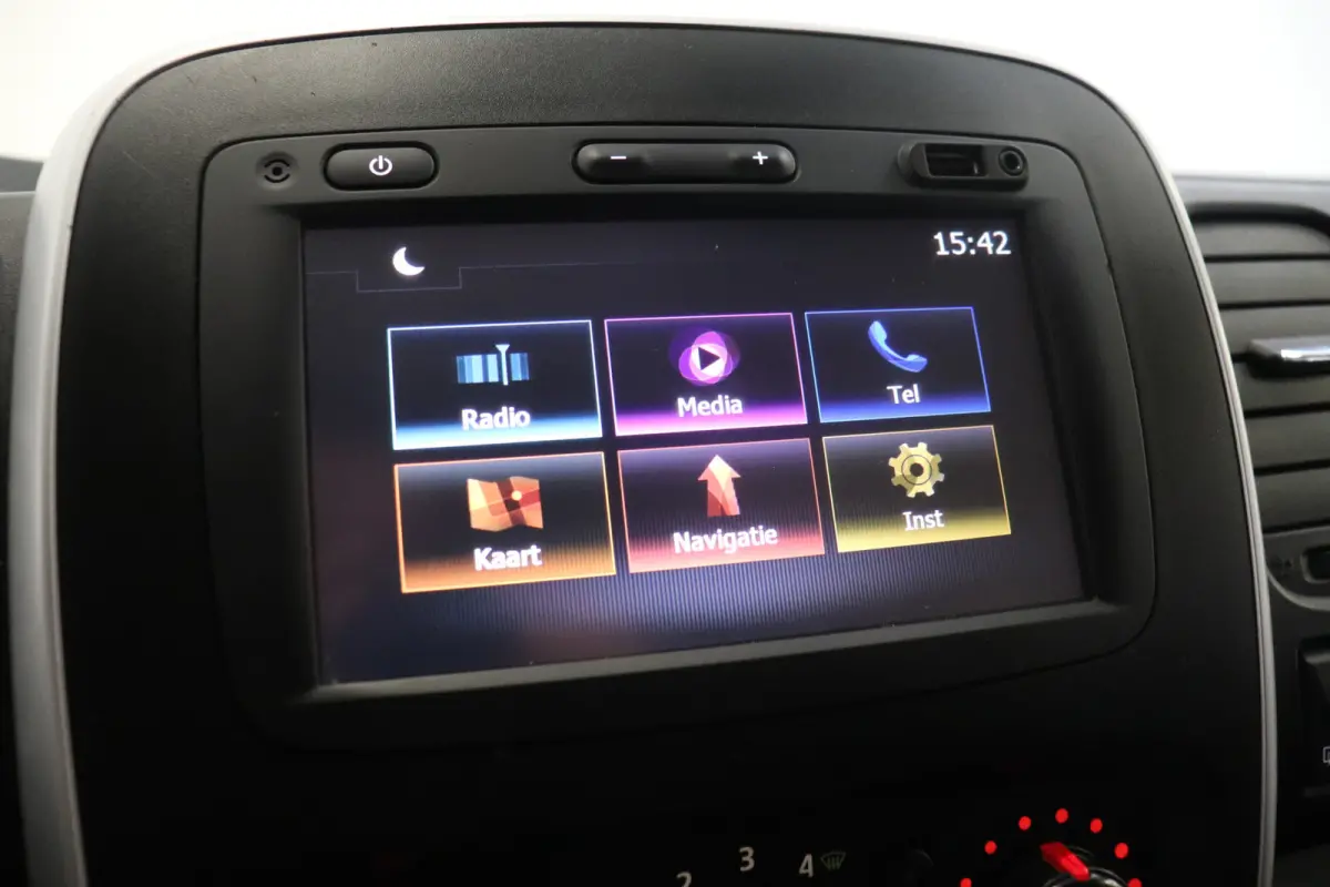 1.6 dCi - Airco - Navi - Cruise - €6.950,- Excl. btw