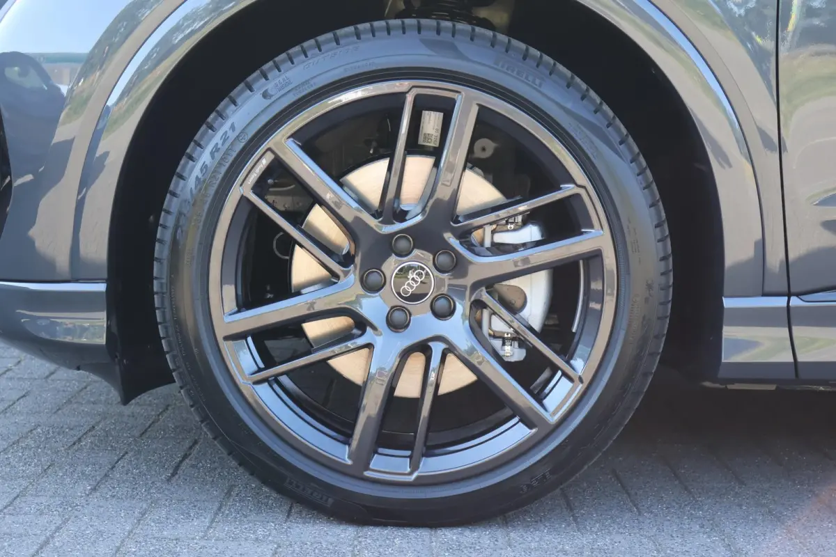 286pk S Edition 82 kWh | 21" Velgen | Panoramadak