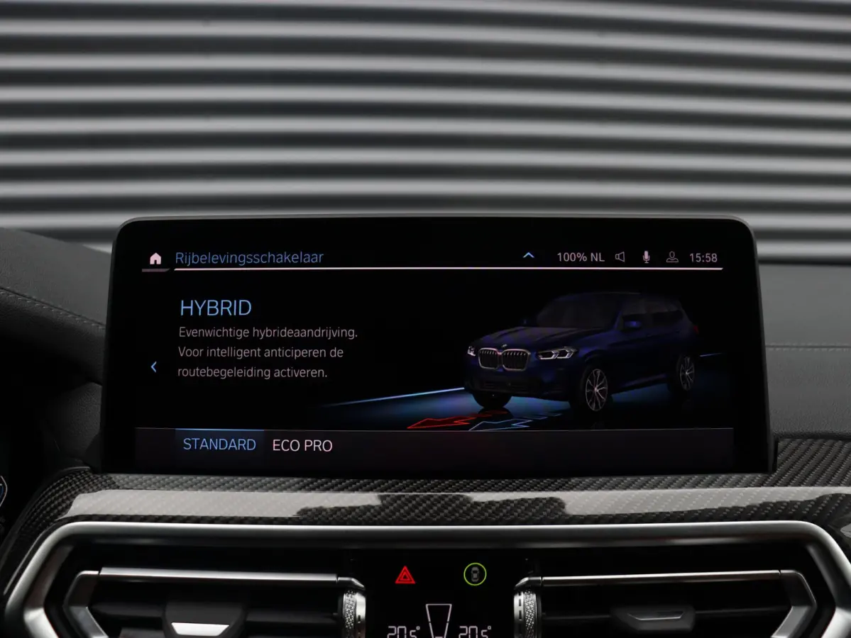 xDrive30e | High Executive | M Sportpakket | Panodak | Driving Assistant Prof. | Head-Up | Parking Assistant Plus | Harman Kardon | Elektr. M Stoelen | 21'' LMV