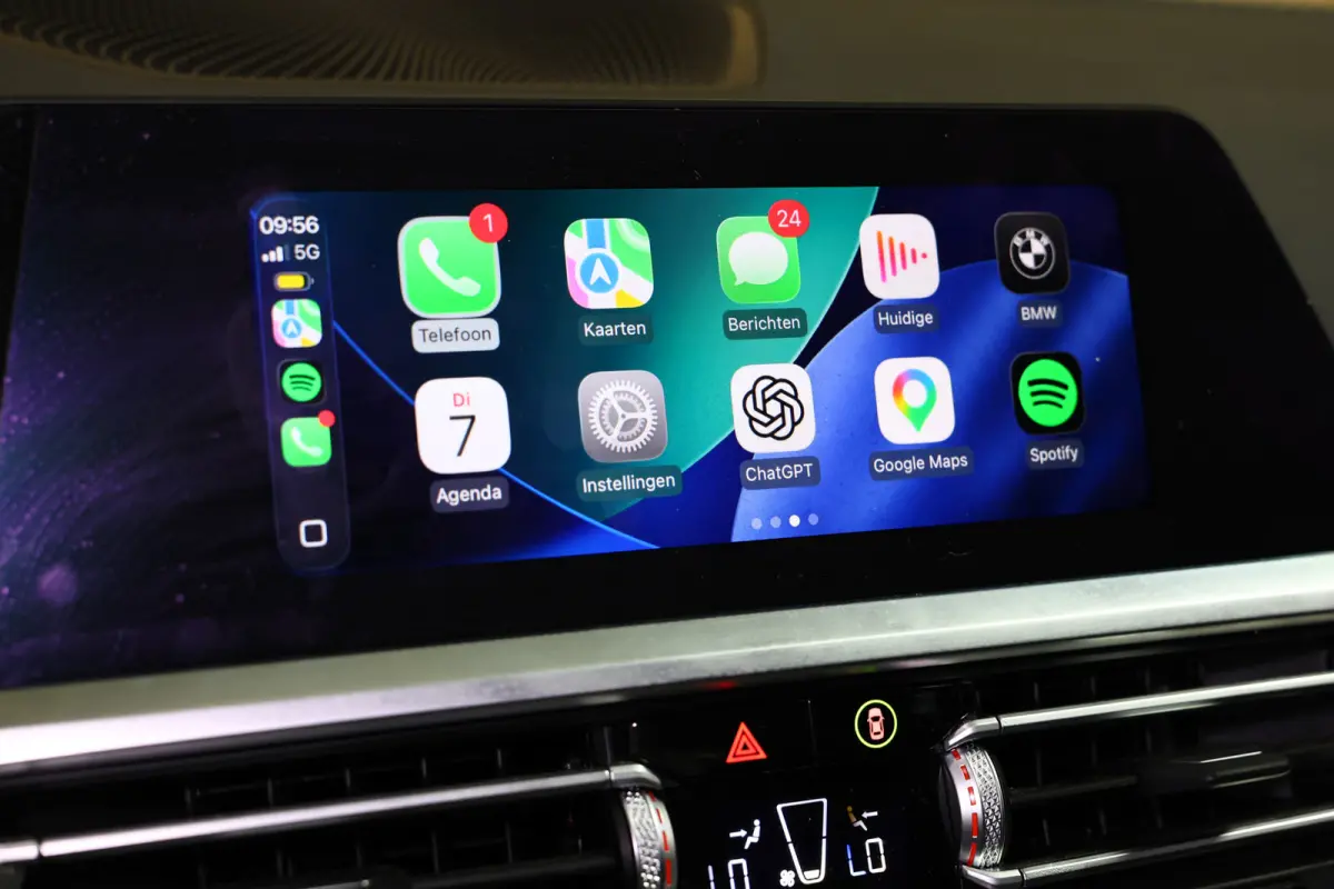 318i Business M SPORT Edition AVM SPORTLEDER NAVI CARPLAY VIRTUAL '21