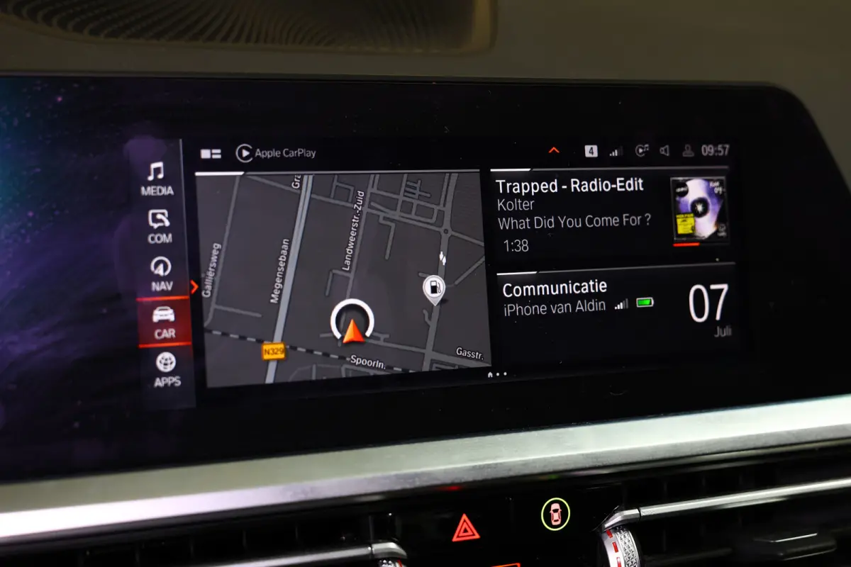 318i Business M SPORT Edition AVM SPORTLEDER NAVI CARPLAY VIRTUAL '21