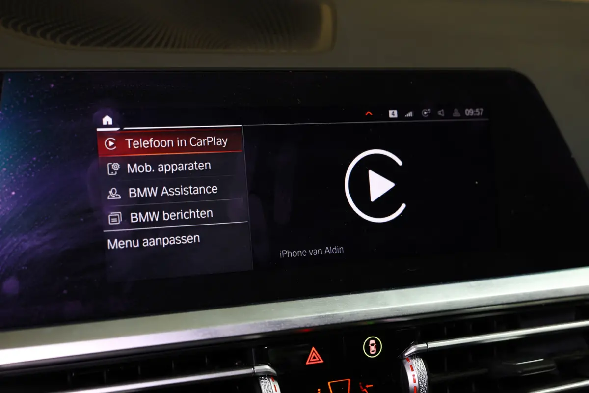 318i Business M SPORT Edition AVM SPORTLEDER NAVI CARPLAY VIRTUAL '21