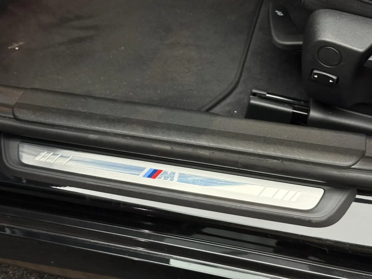 320i High Executive Edition