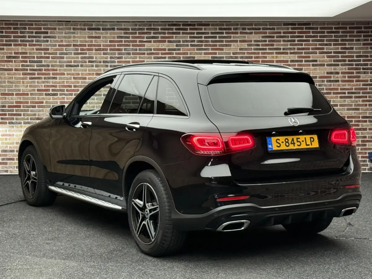 300 4MATIC AMG Premium Plus Pano, 360 Camera,