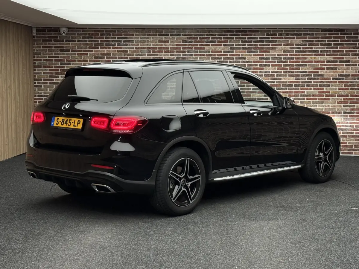 300 4MATIC AMG Premium Plus Pano, 360 Camera,