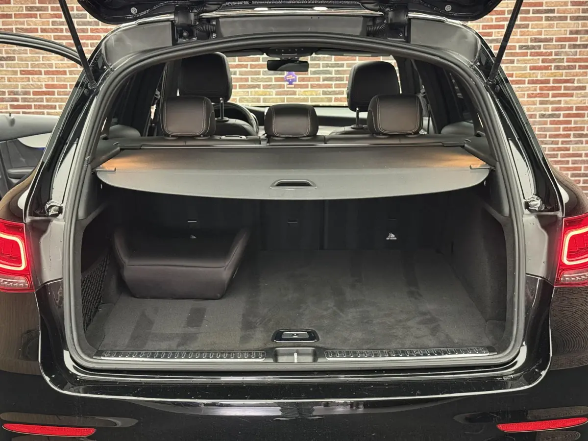 300 4MATIC AMG Premium Plus Pano, 360 Camera,