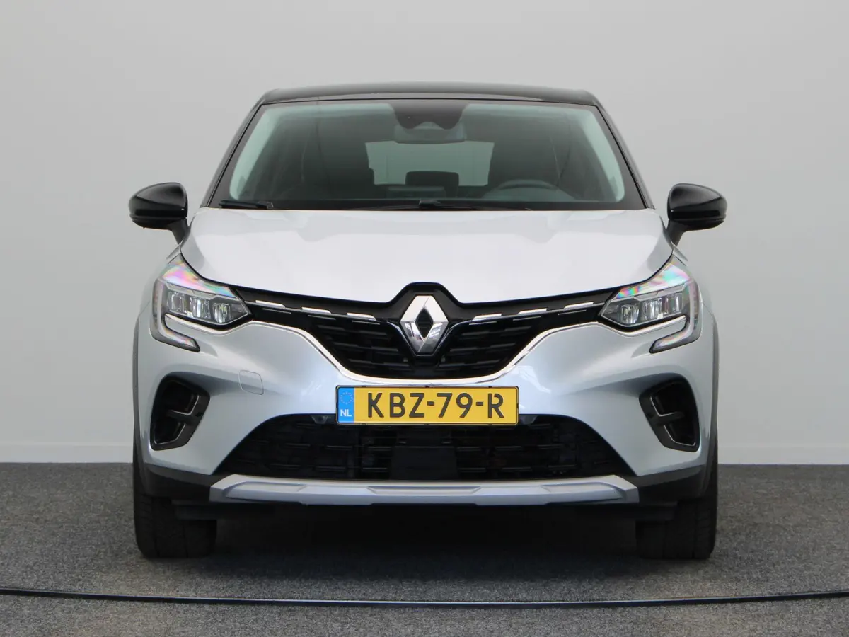 1.6 E-Tech Hybrid 145 Techno | Navigatie | Achteruitrijcamera | Parkeersensoren voor en achter | Climate control |