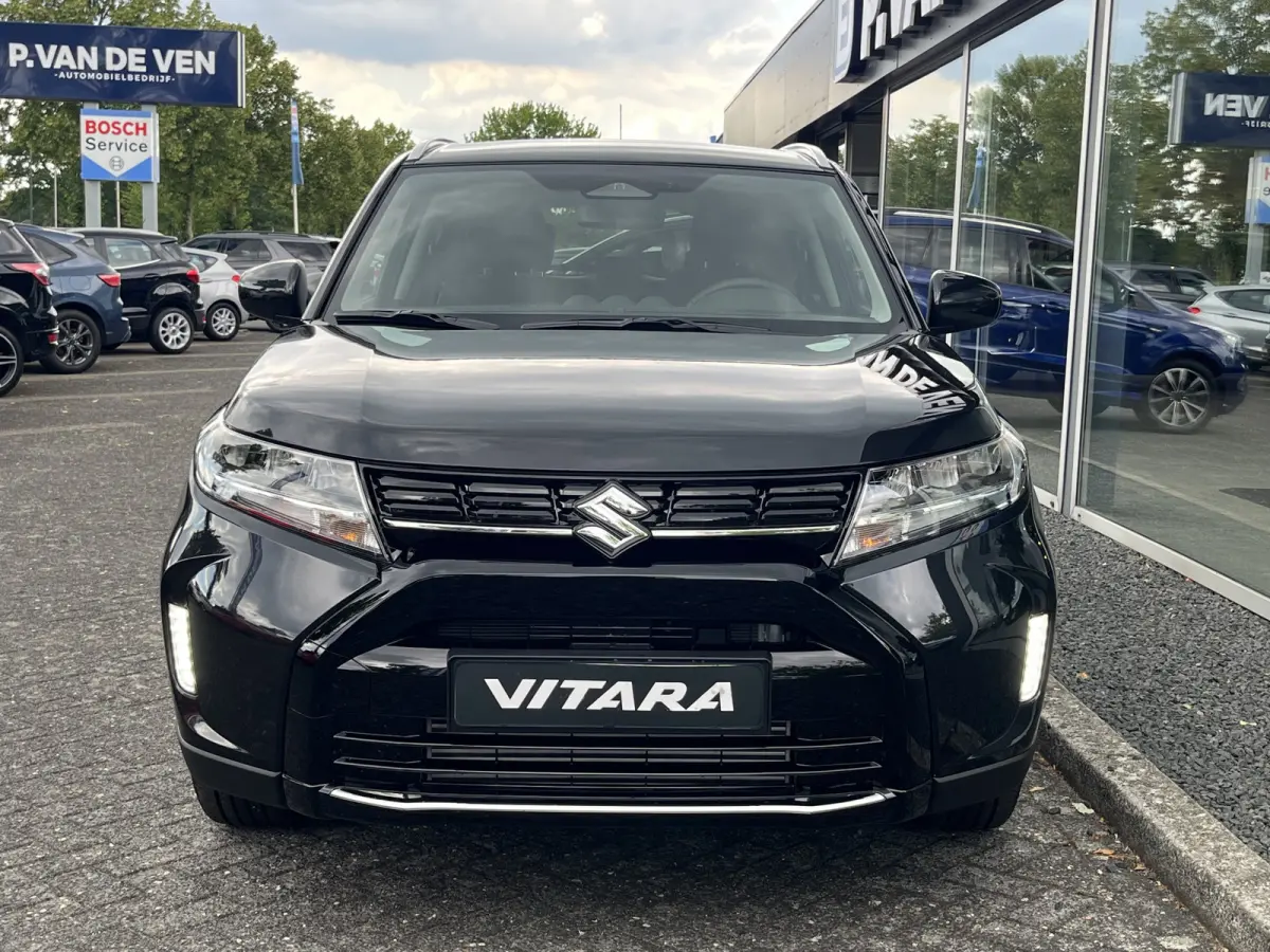 1.4 Boosterjet Smart Hybrid Select Automaat | €2.000,- voordeel | Meerdere kleuren leverbaar |Adapt. Cruise | Camera | Dodehoek | Rijstrook | Stoelverwarming | etc. etc.