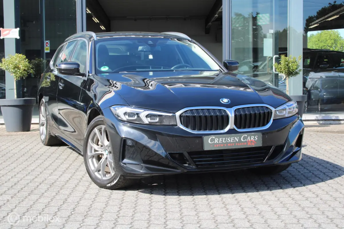 320e xDrive/Led/Trekhaak/Navi/Tel/All seas/