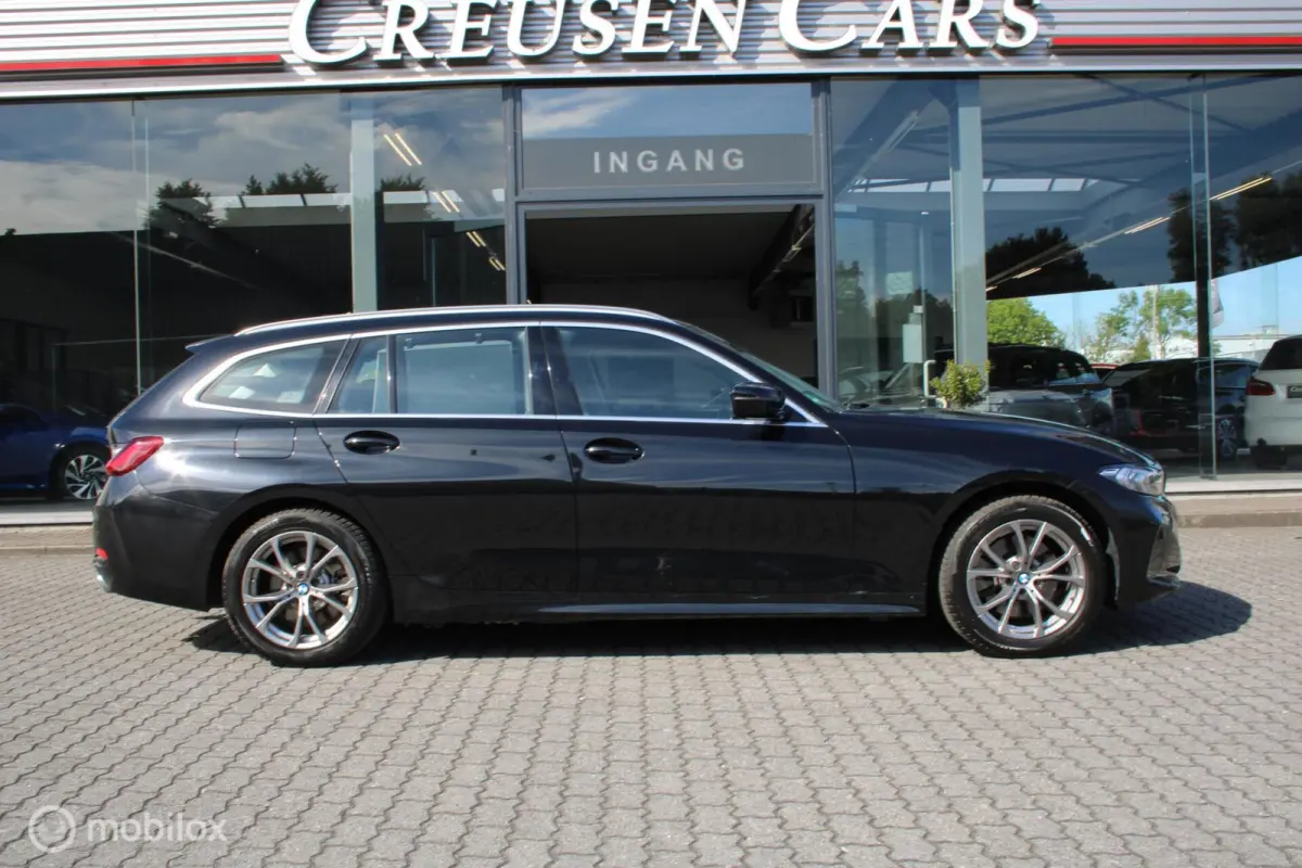 320e xDrive/Led/Trekhaak/Navi/Tel/All seas/