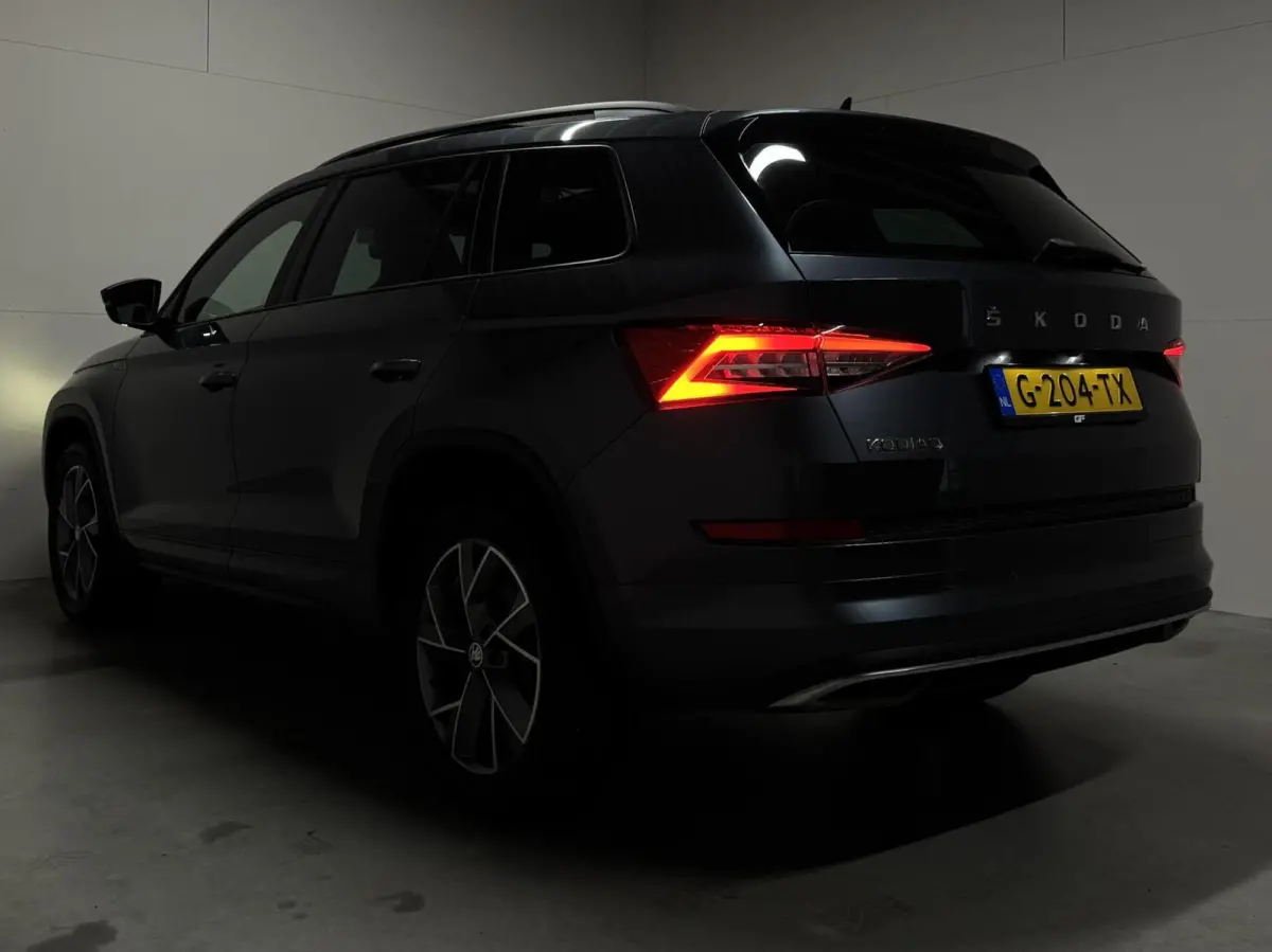 1.5 TSI Sportline Pano Canton Memory ACC Camera NAP