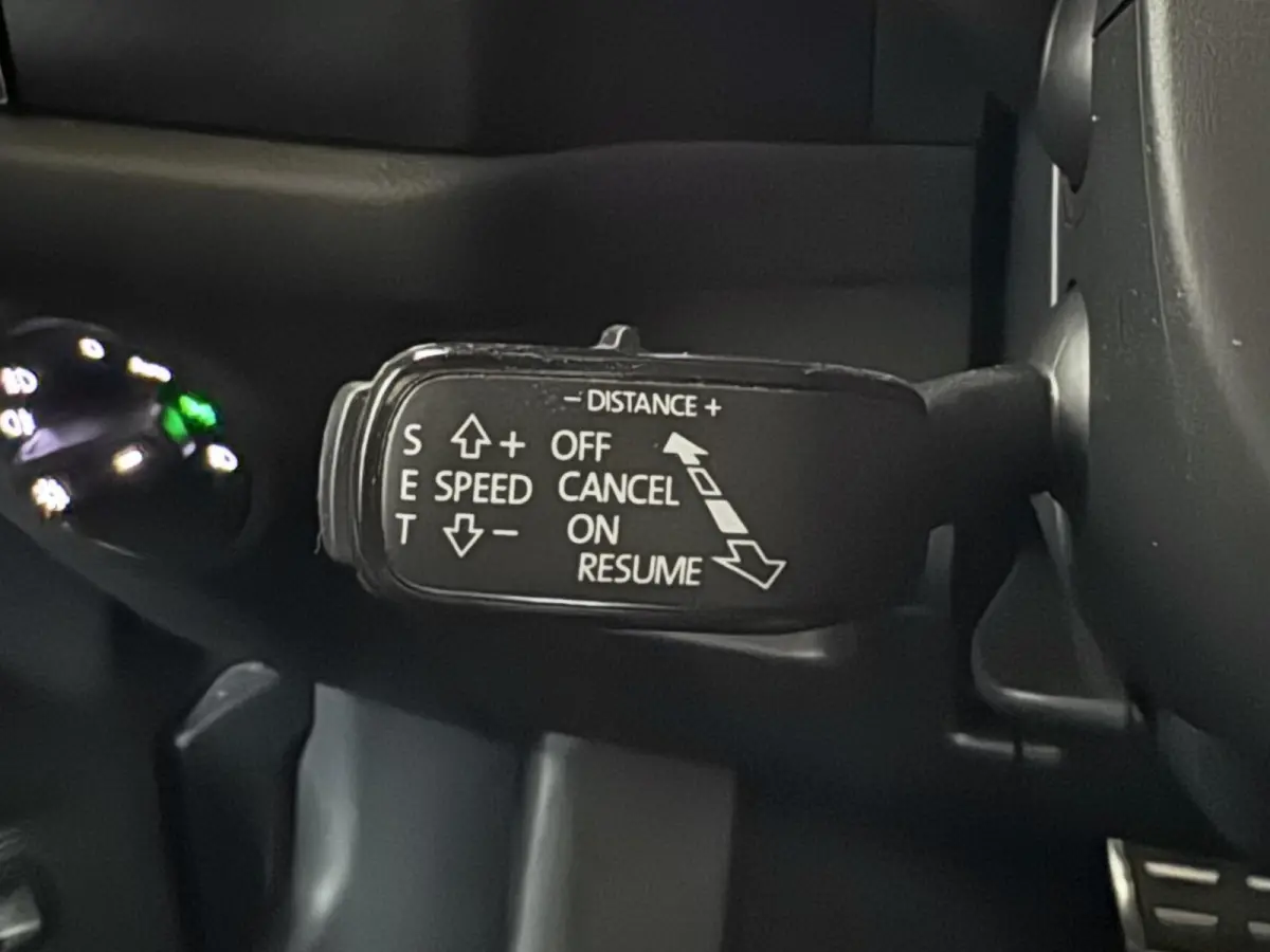 1.5 TSI Sportline Pano Canton Memory ACC Camera NAP