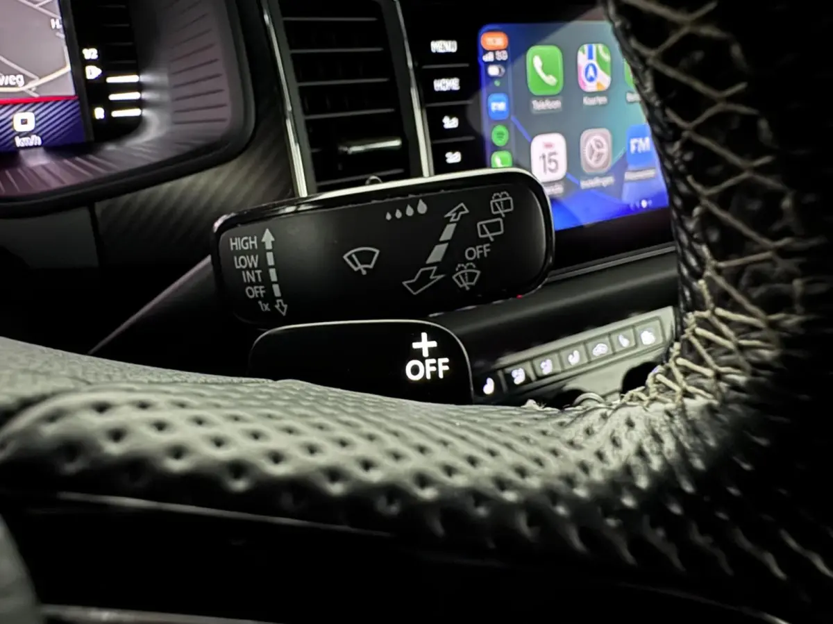 1.5 TSI Sportline Pano Canton Memory ACC Camera NAP