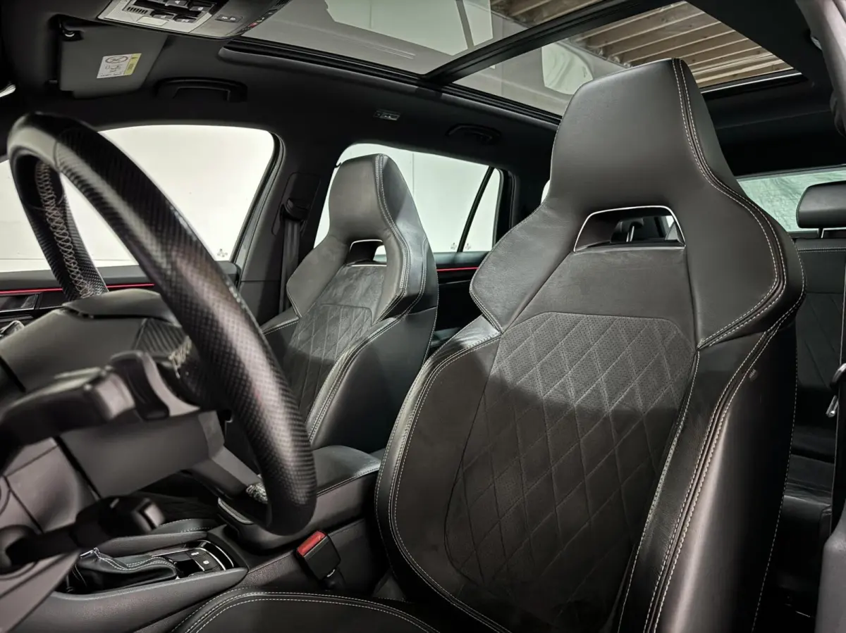 1.5 TSI Sportline Pano Canton Memory ACC Camera NAP