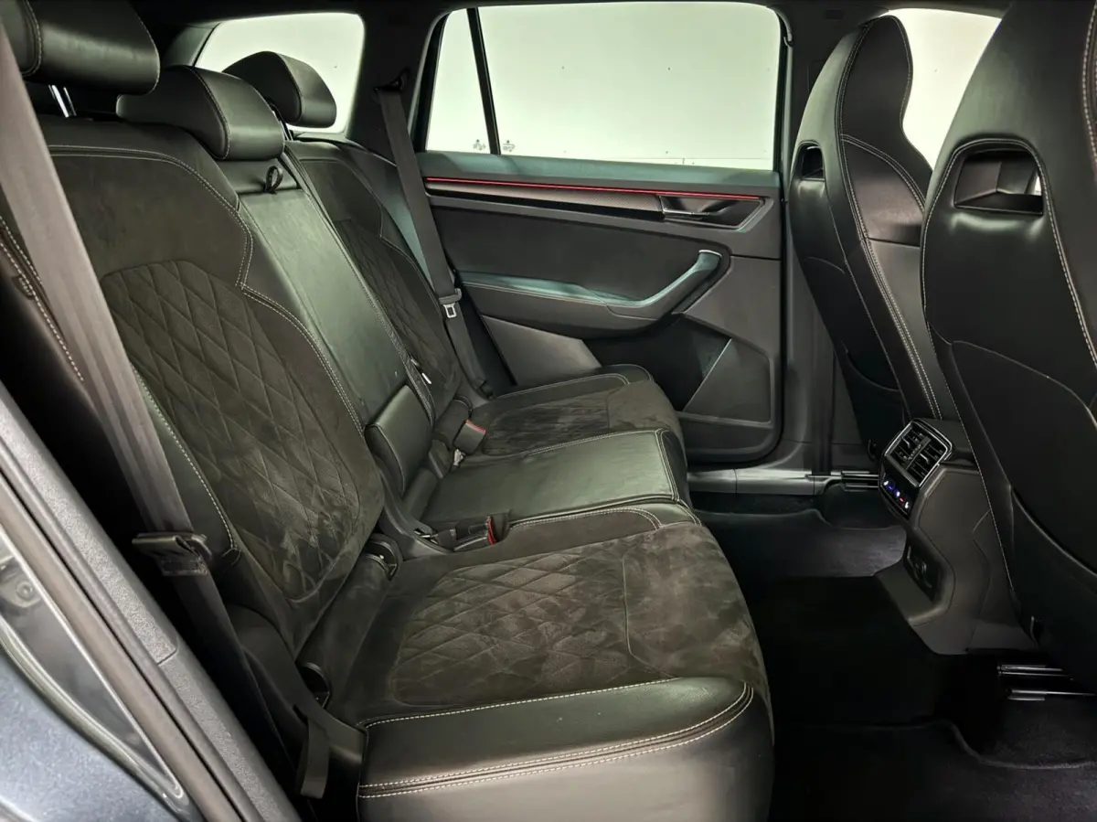 1.5 TSI Sportline Pano Canton Memory ACC Camera NAP