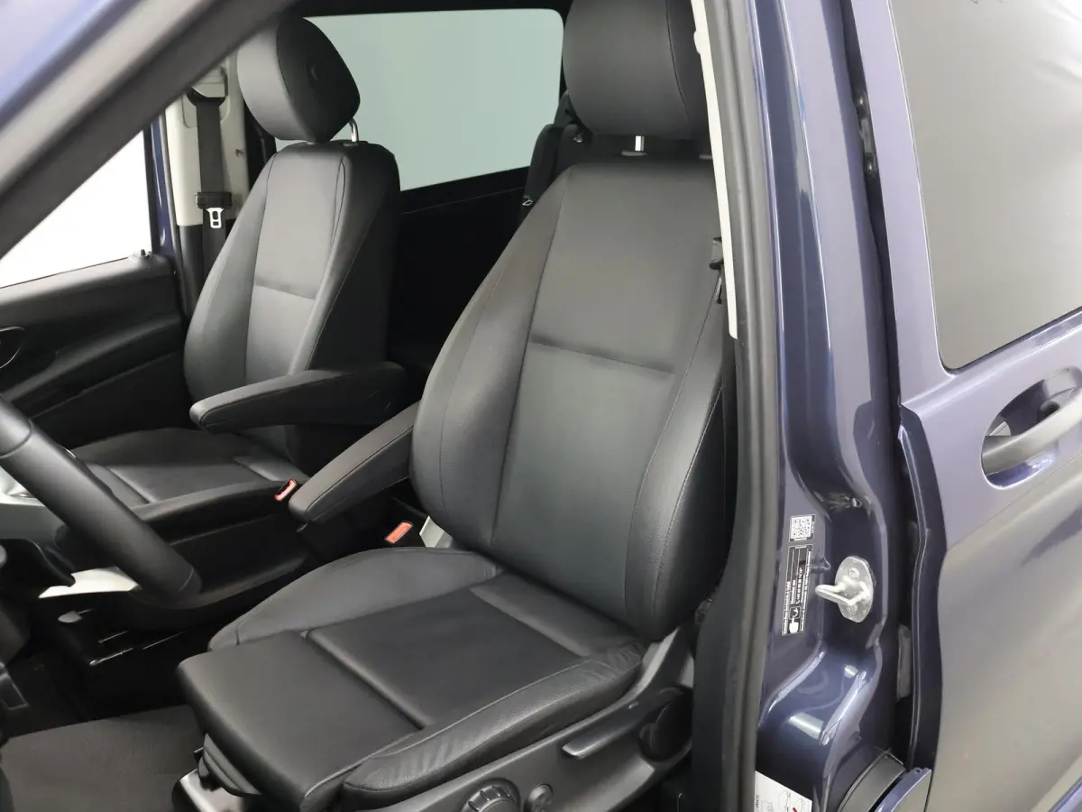119 CDI | XL L3 | Pro | Dubbele Cabine | 4X4 | Schuifdeur L+R | Navigatie | Stoelverwarming | Parkeerpakket met Camera | LM Velgen | Trekhaak | Alarm Klasse 3 | Certified
