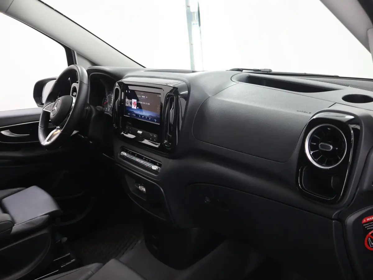 119 CDI | XL L3 | Pro | Dubbele Cabine | 4X4 | Schuifdeur L+R | Navigatie | Stoelverwarming | Parkeerpakket met Camera | LM Velgen | Trekhaak | Alarm Klasse 3 | Certified