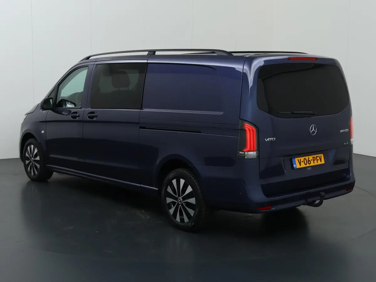 119 CDI | XL L3 | Pro | Dubbele Cabine | 4X4 | Schuifdeur L+R | Navigatie | Stoelverwarming | Parkeerpakket met Camera | LM Velgen | Trekhaak | Alarm Klasse 3 | Certified