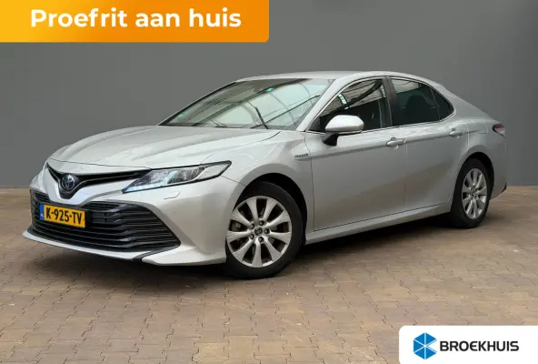 2.5 Hybrid Active Camera | Elektrische Stoel | Adaptieve Cruise | Climate | Bluetooth | 17" Lichtmetaal | Parkeersensoren | Achteruitrijcamera | Airco (automatisch) | Cruise control adaptief