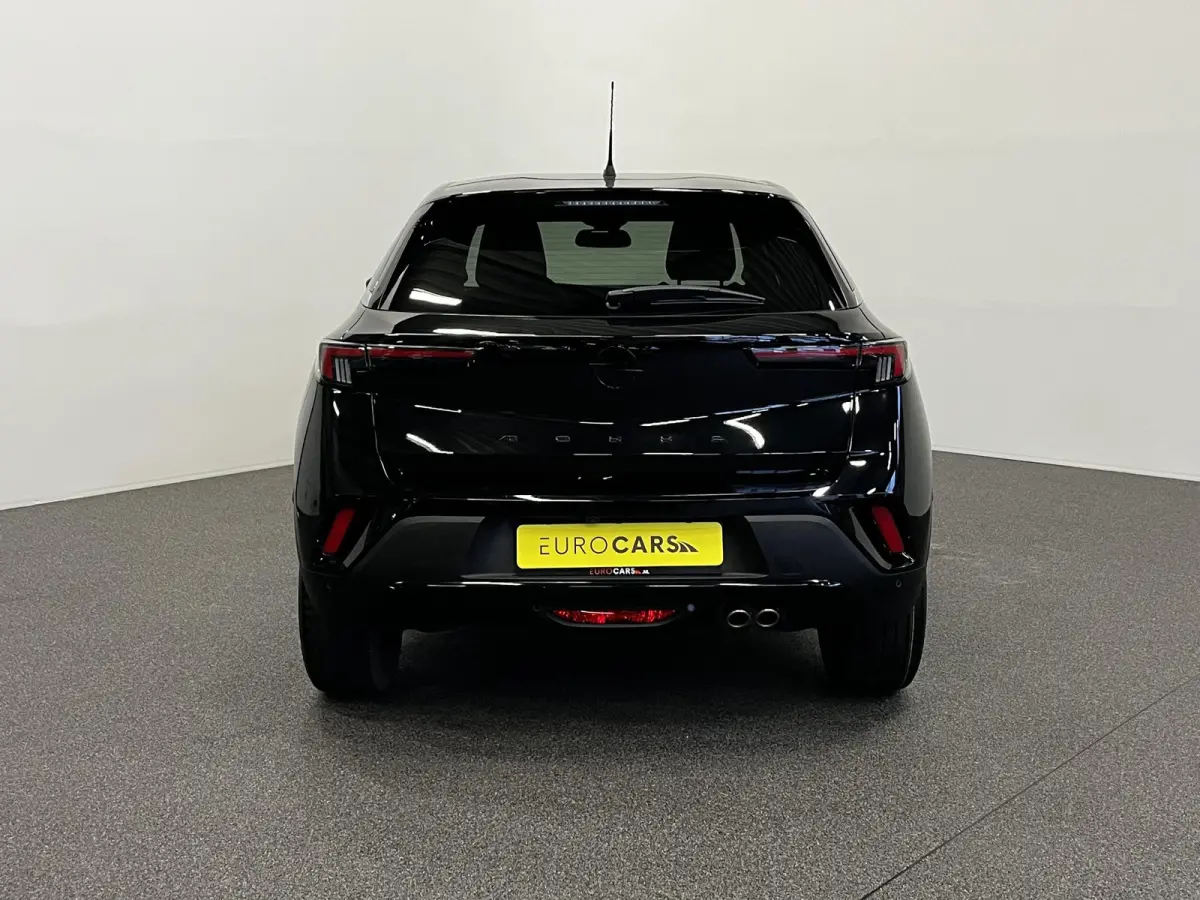 1.2 Turbo Automaat Hybrid Ultimate Climate Control Apple Carplay/Android Auto  Navigatie Full LED Leder/Alcantara Virtual cockpit PDC VA + Camera 18" LM Velgen Adaptive Cruise Control