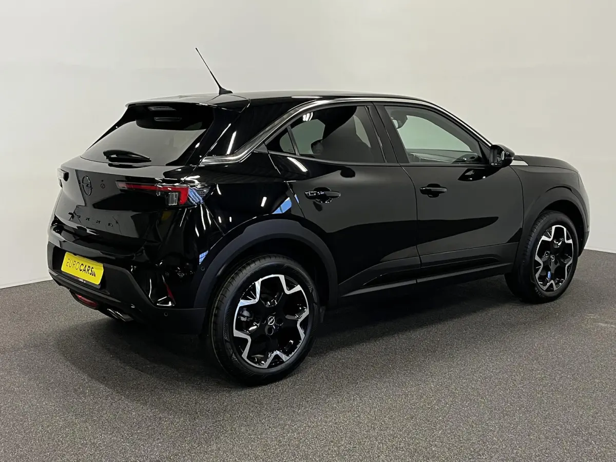 1.2 Turbo Automaat Hybrid Ultimate Climate Control Apple Carplay/Android Auto  Navigatie Full LED Leder/Alcantara Virtual cockpit PDC VA + Camera 18" LM Velgen Adaptive Cruise Control