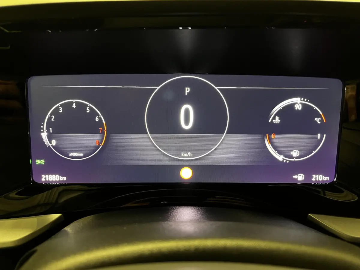 1.2 Turbo Automaat Hybrid Ultimate Climate Control Apple Carplay/Android Auto  Navigatie Full LED Leder/Alcantara Virtual cockpit PDC VA + Camera 18" LM Velgen Adaptive Cruise Control