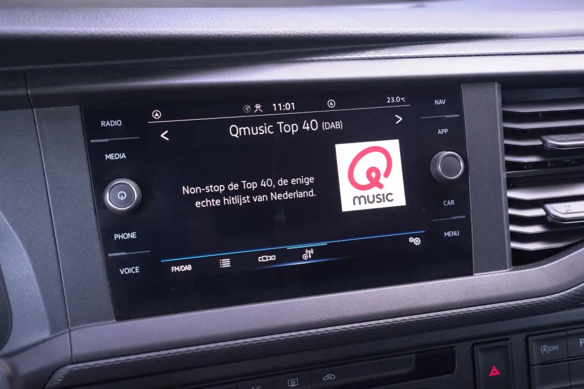 2.0 TDI 110 pk L2H1 Airco, Apple Carplay, Camera, Cruise Control, Laadruimte Pakket, PDC V+A, 3-Zits
