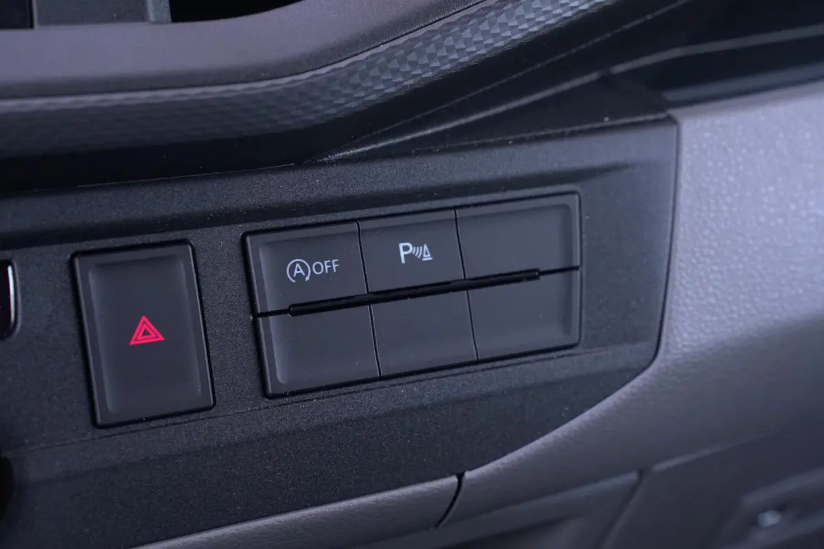 2.0 TDI 110 pk L2H1 Airco, Apple Carplay, Camera, Cruise Control, Laadruimte Pakket, PDC V+A, 3-Zits