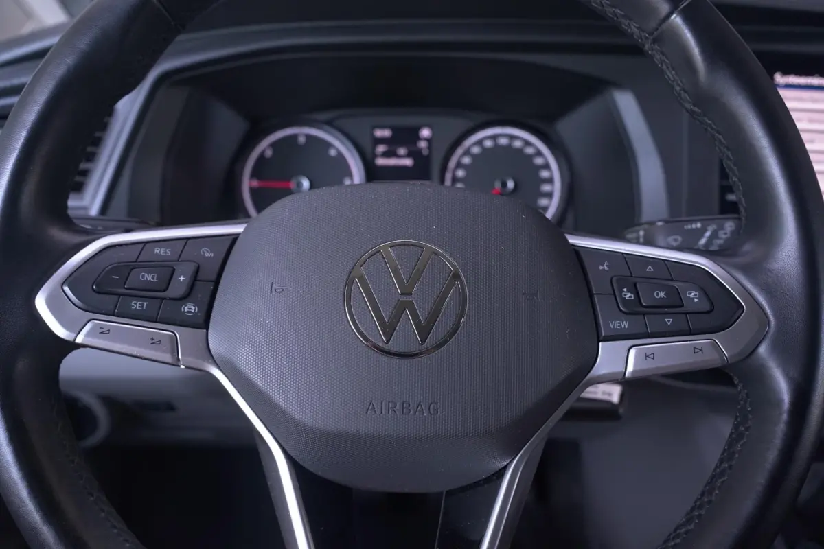 2.0 TDI 110 pk L2H1 Airco, Apple Carplay, Camera, Cruise Control, Laadruimte Pakket, PDC V+A, 3-Zits