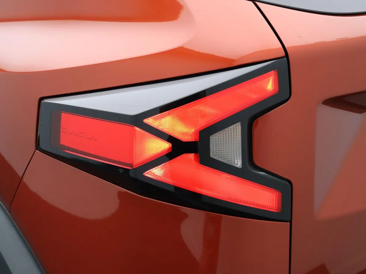 mild hybrid 140pk extreme | Navigatie | Automatische parkeerrrem | Achteruitrijcamera |