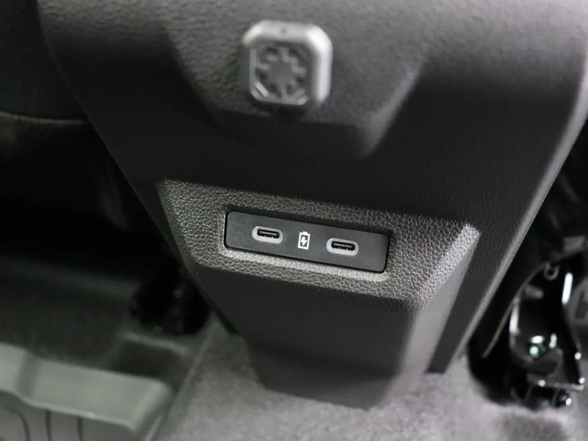 mild hybrid 140pk extreme | Navigatie | Automatische parkeerrrem | Achteruitrijcamera |