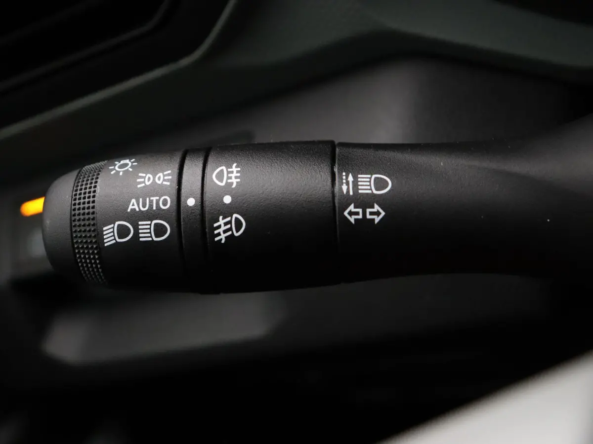 mild hybrid 140pk extreme | Navigatie | Automatische parkeerrrem | Achteruitrijcamera |