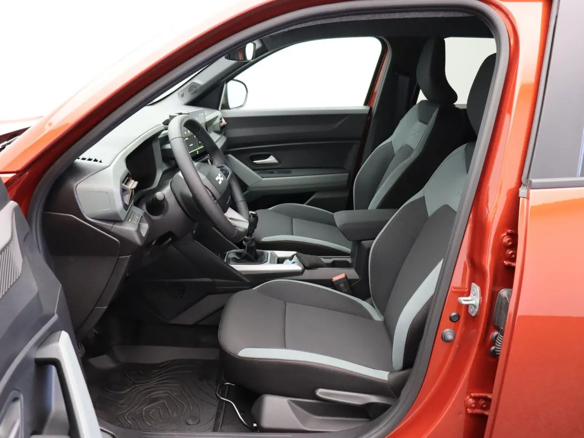 mild hybrid 140pk extreme | Navigatie | Automatische parkeerrrem | Achteruitrijcamera |