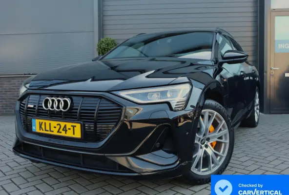 e-tron 55 quattro advanced Pro Line Plus 95 kWh | Pano | Trekhaak | ACC | Leer