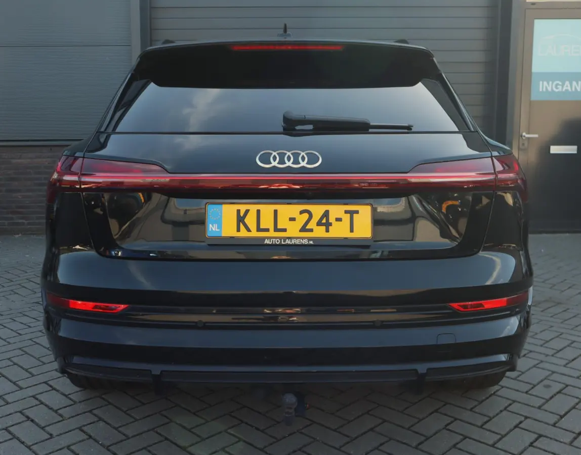 e-tron 55 quattro advanced Pro Line Plus 95 kWh | Pano | Trekhaak | ACC | Leer