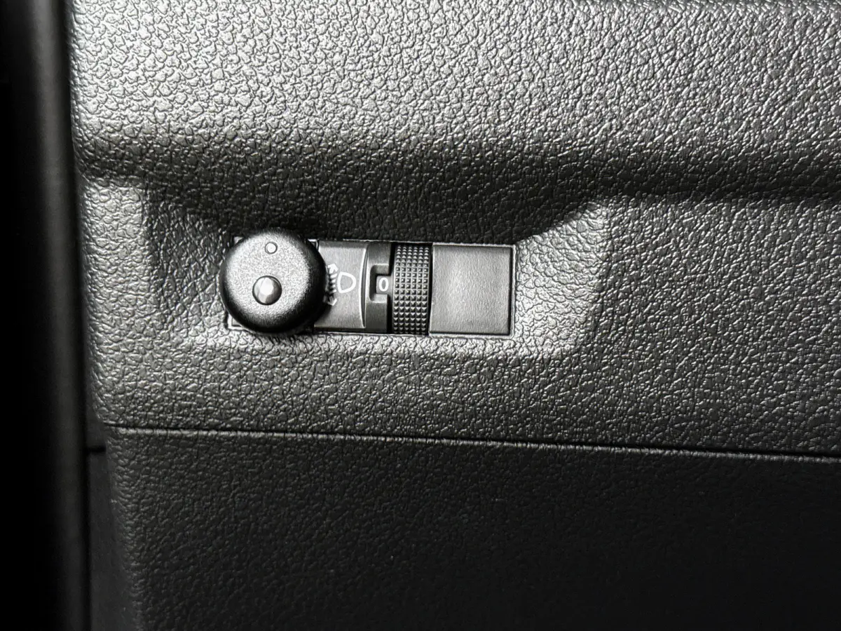 2.0 D-4D 145pk Navigatie Blind Spot Camera