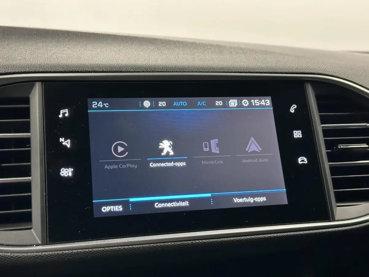1.2 PureTech GT-Line PANO CARPLAY NAVI ECC CRUISE.