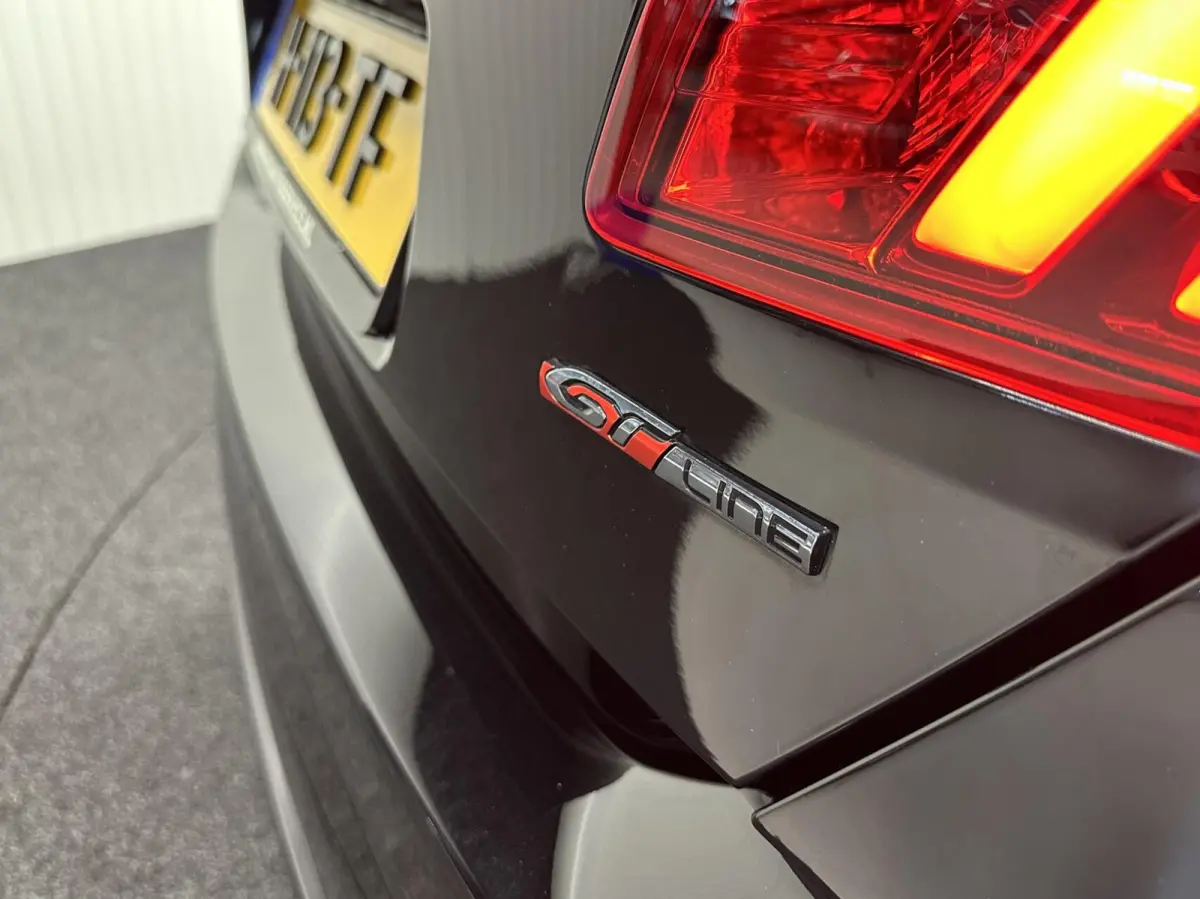 1.2 PureTech GT-Line PANO CARPLAY NAVI ECC CRUISE.