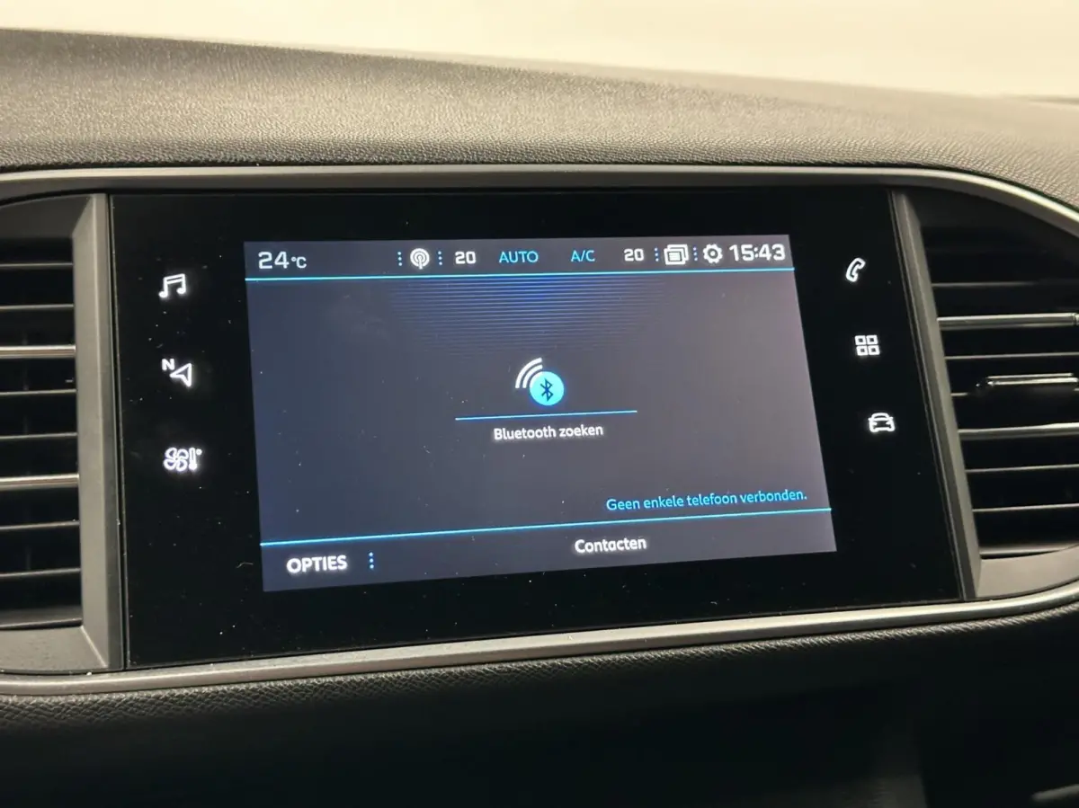 1.2 PureTech GT-Line PANO CARPLAY NAVI ECC CRUISE.