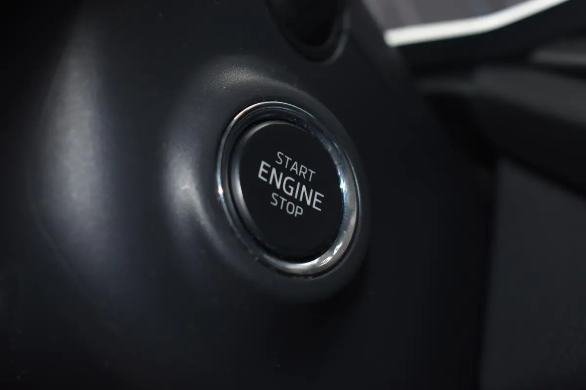 1.0 e-TSI Ambition VirtualCockpit NAVI ECC