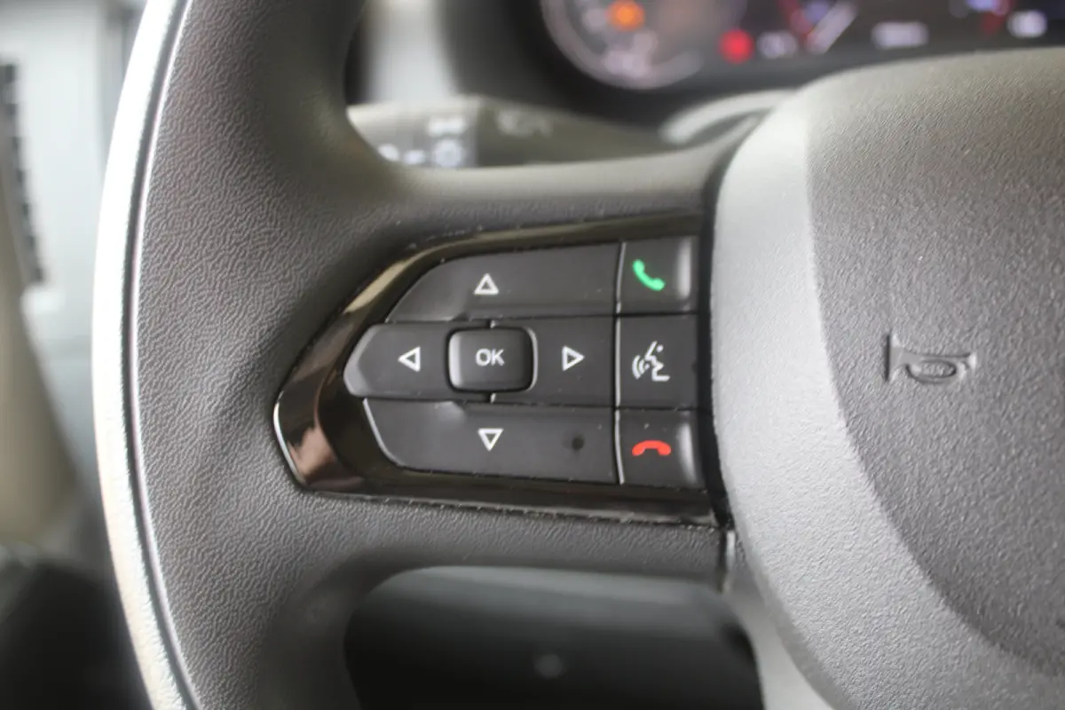 2.2D 140 S&S L3H2 3.5t | Automaat! | Camera | Parkeersensoren | Laadruimtebettimering | Cruise control |