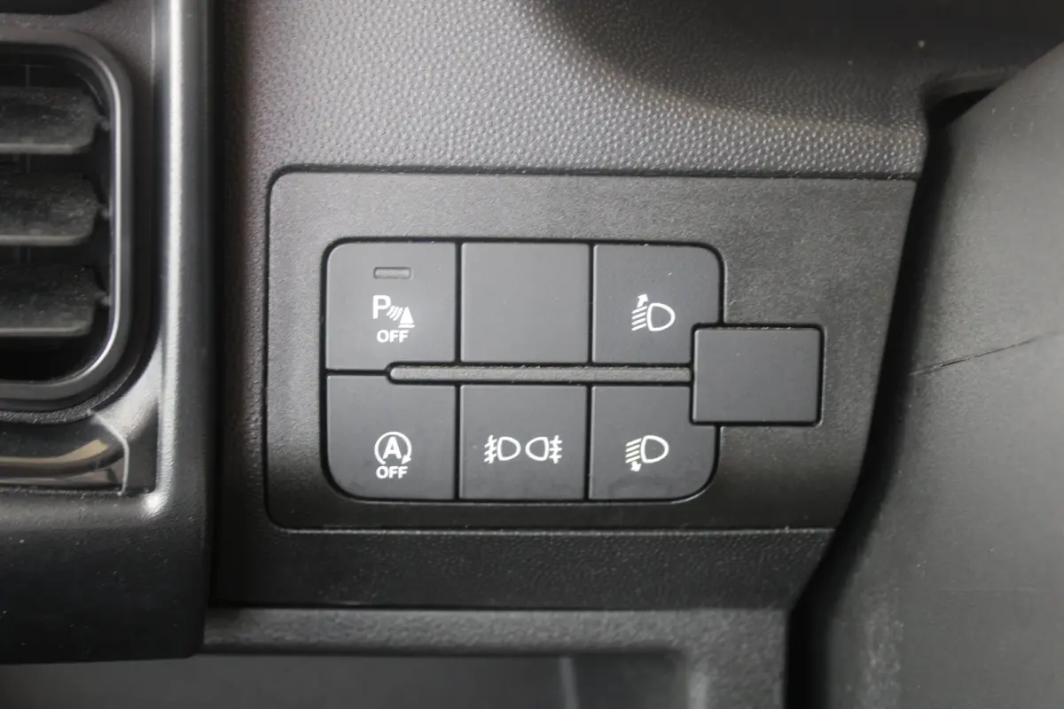 2.2D 140 S&S L3H2 3.5t | Automaat! | Camera | Parkeersensoren | Laadruimtebettimering | Cruise control |