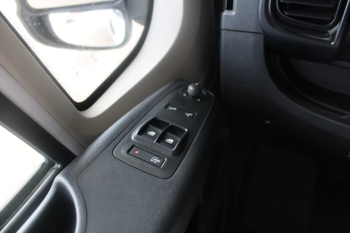2.2D 140 S&S L3H2 3.5t | Automaat! | Camera | Parkeersensoren | Laadruimtebettimering | Cruise control |