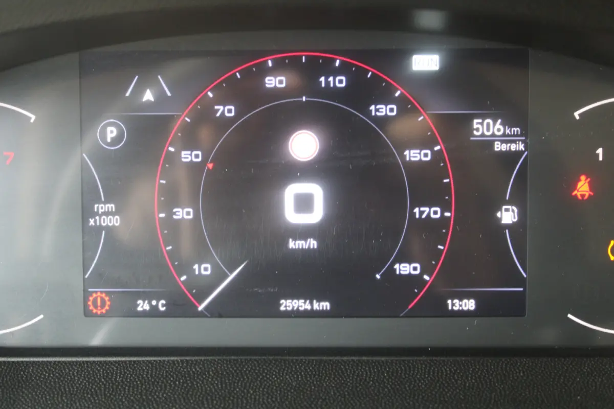 2.2D 140 S&S L3H2 3.5t | Automaat! | Camera | Parkeersensoren | Laadruimtebettimering | Cruise control |